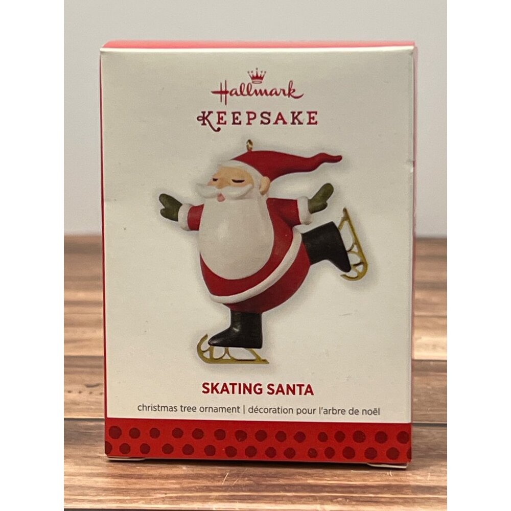 2013 HALLMARK KEEPSAKE ORNAMENT AD8000 SKATING SANTA BY JULIE FORSYTH ICE SKATE